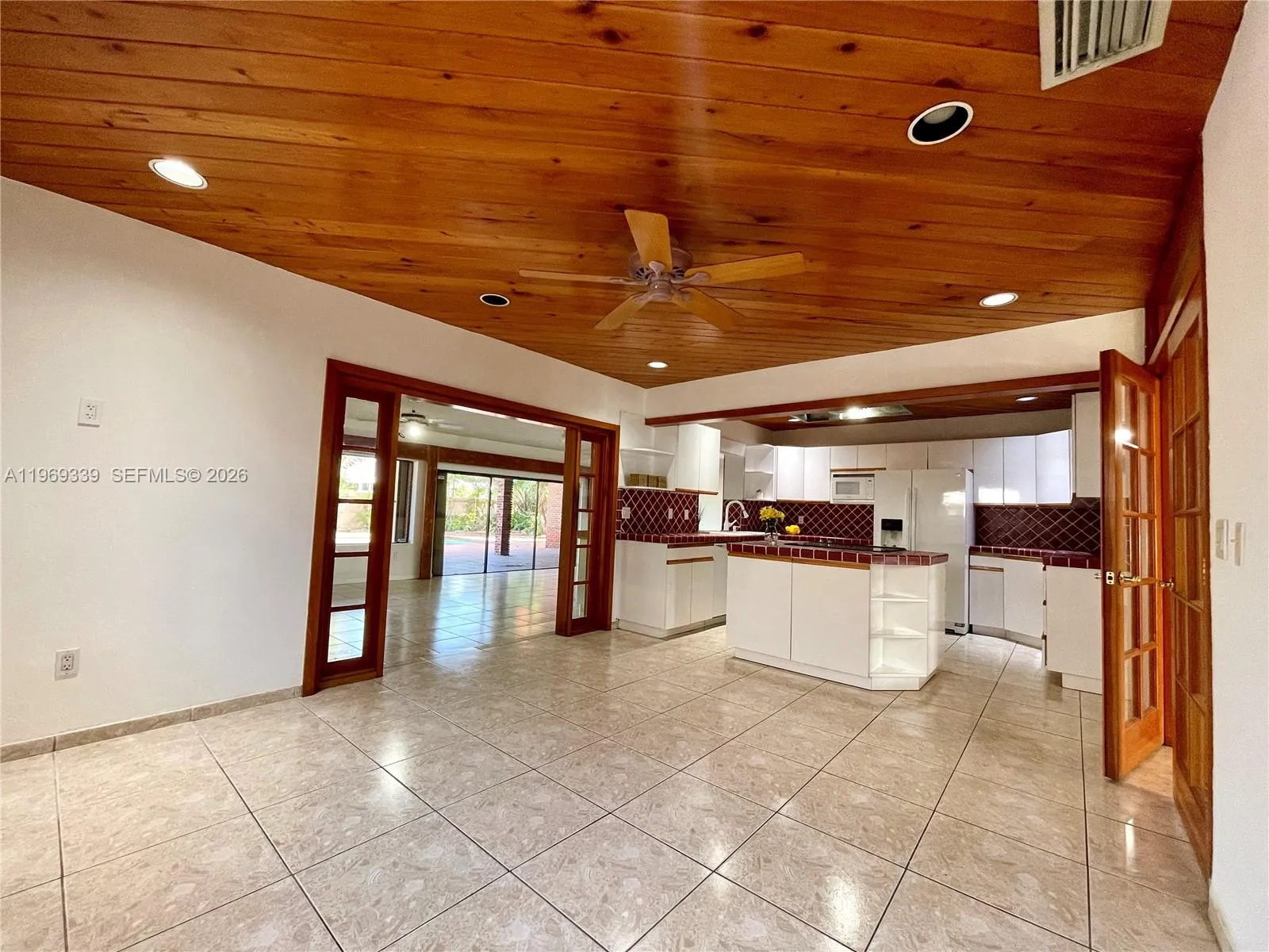 2351 Sw 92nd Pl, Miami, Florida 33165, Miami, Florida 33165, 5 Bedrooms Bedrooms, ,3 BathroomsBathrooms,Residential Lease,For Rent,2351 Sw 92nd Pl, Miami, Florida 33165,A11969339