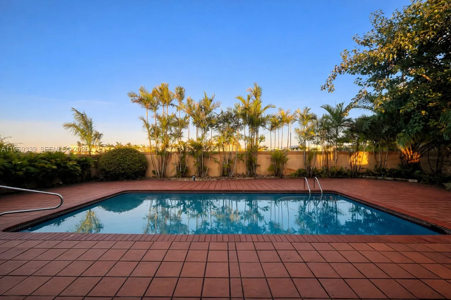 2351 Sw 92nd Pl, Miami, Florida 33165, Miami, Florida 33165, 5 Bedrooms Bedrooms, ,3 BathroomsBathrooms,Residential Lease,For Rent,2351 Sw 92nd Pl, Miami, Florida 33165,A11969339