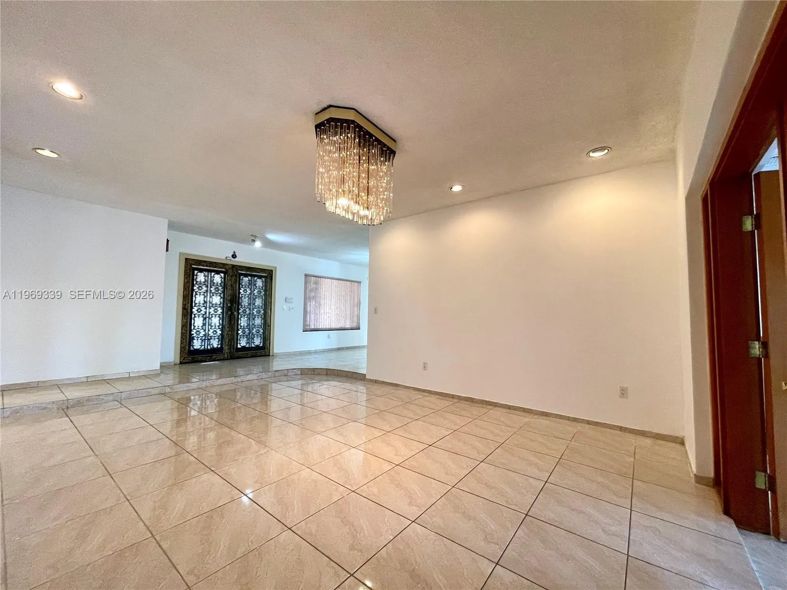 2351 Sw 92nd Pl, Miami, Florida 33165, Miami, Florida 33165, 5 Bedrooms Bedrooms, ,3 BathroomsBathrooms,Residential Lease,For Rent,2351 Sw 92nd Pl, Miami, Florida 33165,A11969339