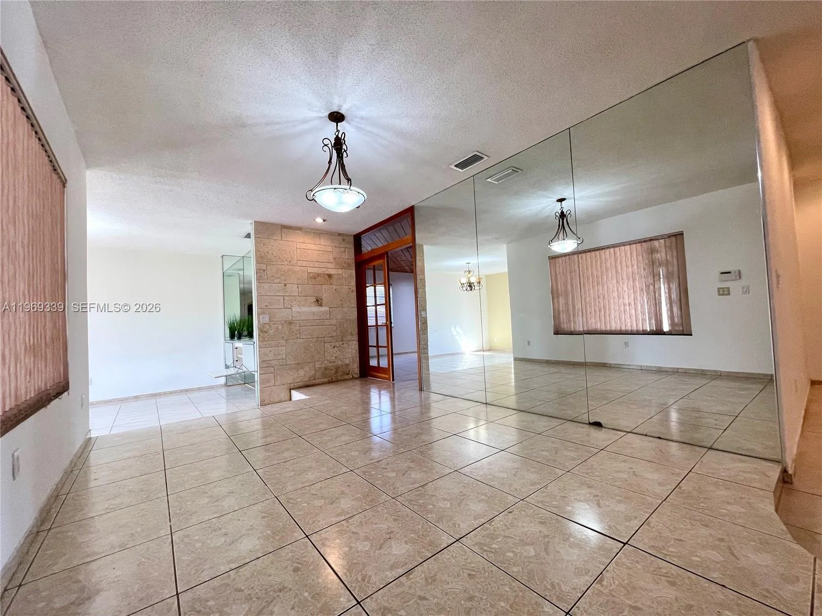 2351 Sw 92nd Pl, Miami, Florida 33165, Miami, Florida 33165, 5 Bedrooms Bedrooms, ,3 BathroomsBathrooms,Residential Lease,For Rent,2351 Sw 92nd Pl, Miami, Florida 33165,A11969339