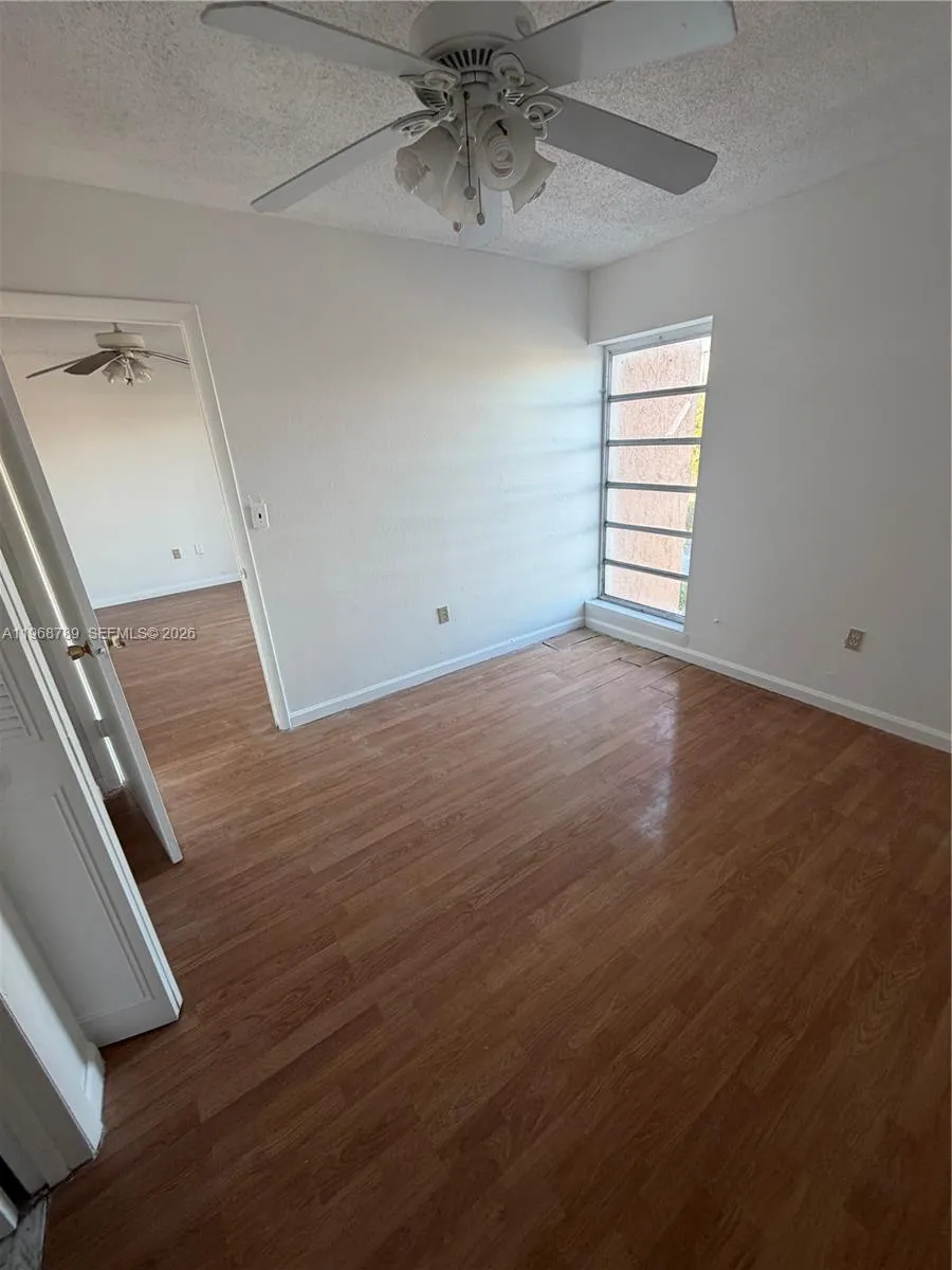 4713 Nw 7th St 409-1, Miami, Florida 33126, Miami, Florida 33126, 2 Bedrooms Bedrooms, ,1 BathroomBathrooms,Residential,For Sale,4713 Nw 7th St 409-1, Miami, Florida 33126,A11968789