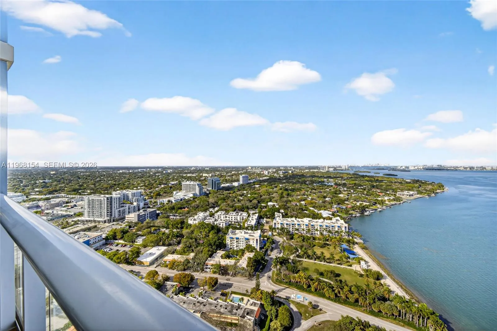 601 Ne 36th St 3407, Miami, Florida 33137, Miami, Florida 33137, 2 Bedrooms Bedrooms, ,2 BathroomsBathrooms,Residential Lease,For Rent,601 Ne 36th St 3407, Miami, Florida 33137,A11968154