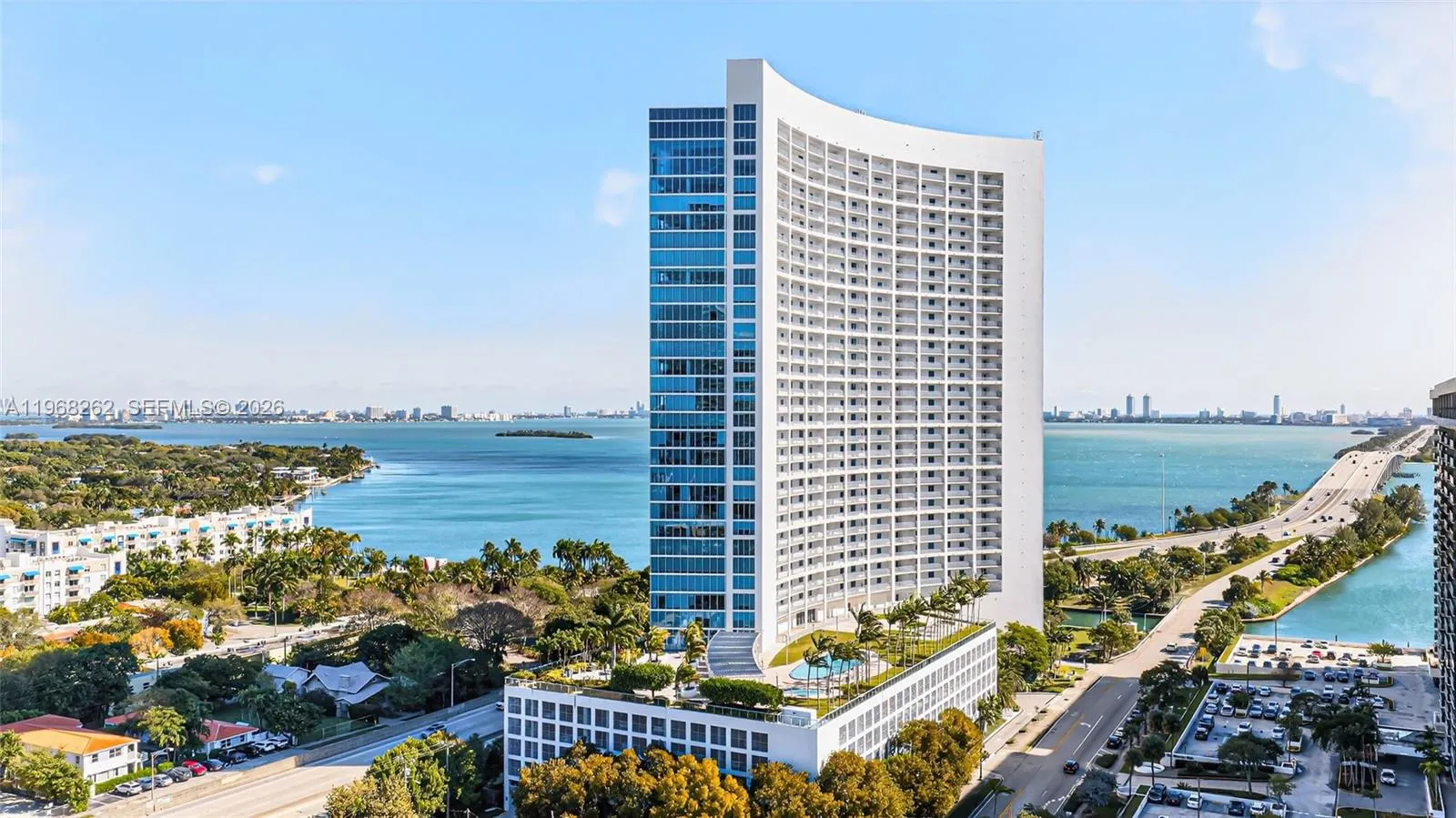 601 Ne 36th St 3407, Miami, Florida 33137, Miami, Florida 33137, 2 Bedrooms Bedrooms, ,2 BathroomsBathrooms,Residential,For Sale,601 Ne 36th St 3407, Miami, Florida 33137,A11968262