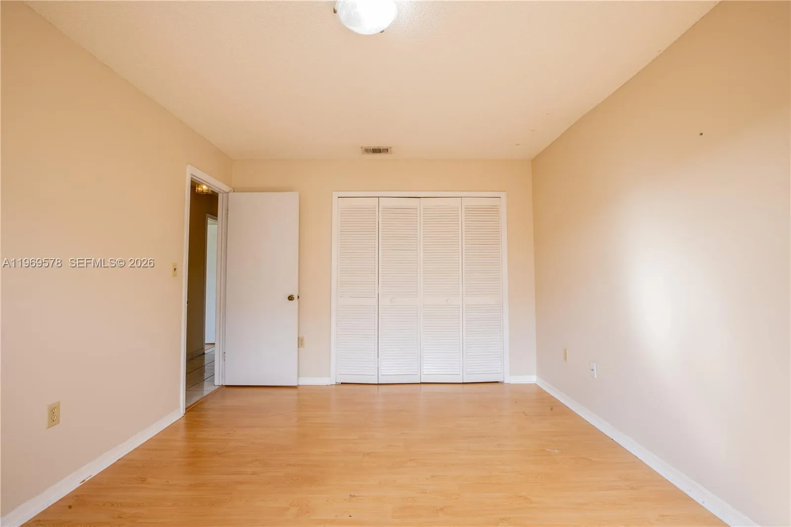 8531 Sw 12th St, Miami, Florida 33144, Miami, Florida 33144, 4 Bedrooms Bedrooms, ,2 BathroomsBathrooms,Residential Lease,For Rent,8531 Sw 12th St, Miami, Florida 33144,A11969578