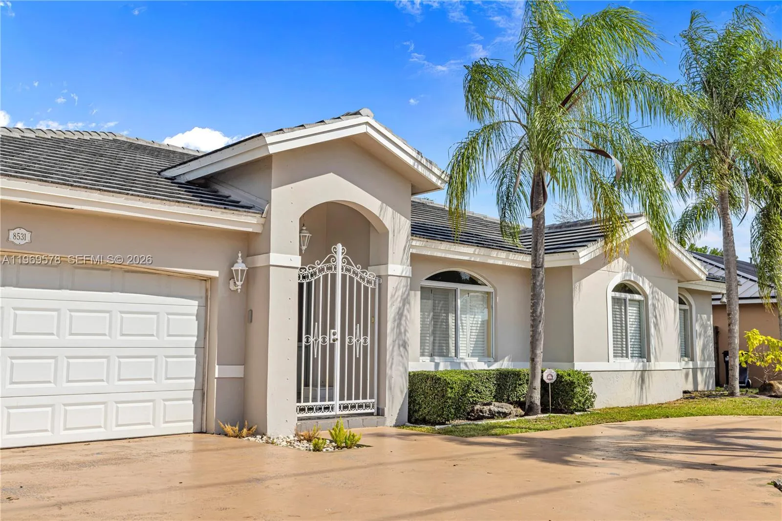 8531 Sw 12th St, Miami, Florida 33144, Miami, Florida 33144, 4 Bedrooms Bedrooms, ,2 BathroomsBathrooms,Residential Lease,For Rent,8531 Sw 12th St, Miami, Florida 33144,A11969578