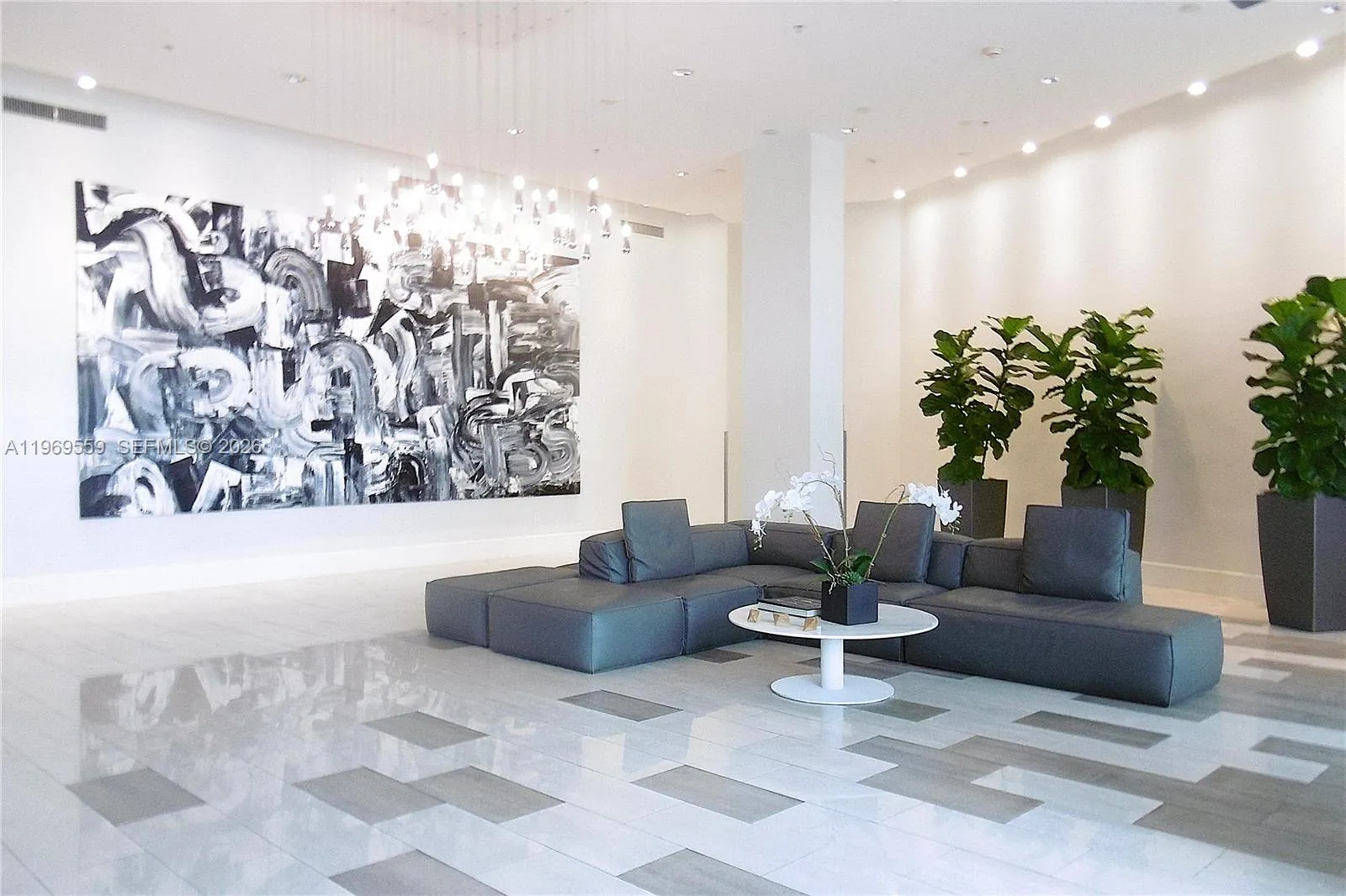 2001 Meridian Ave 525+den, Miami Beach, Florida 33, Miami Beach, Florida 33139, 1 Bedroom Bedrooms, ,1 BathroomBathrooms,Residential Lease,For Rent,2001 Meridian Ave 525+den, Miami Beach, Florida 33,A11969559