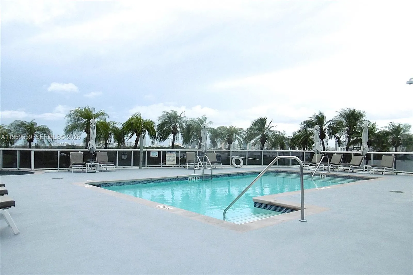 2001 Meridian Ave 525+den, Miami Beach, Florida 33, Miami Beach, Florida 33139, 1 Bedroom Bedrooms, ,1 BathroomBathrooms,Residential Lease,For Rent,2001 Meridian Ave 525+den, Miami Beach, Florida 33,A11969559