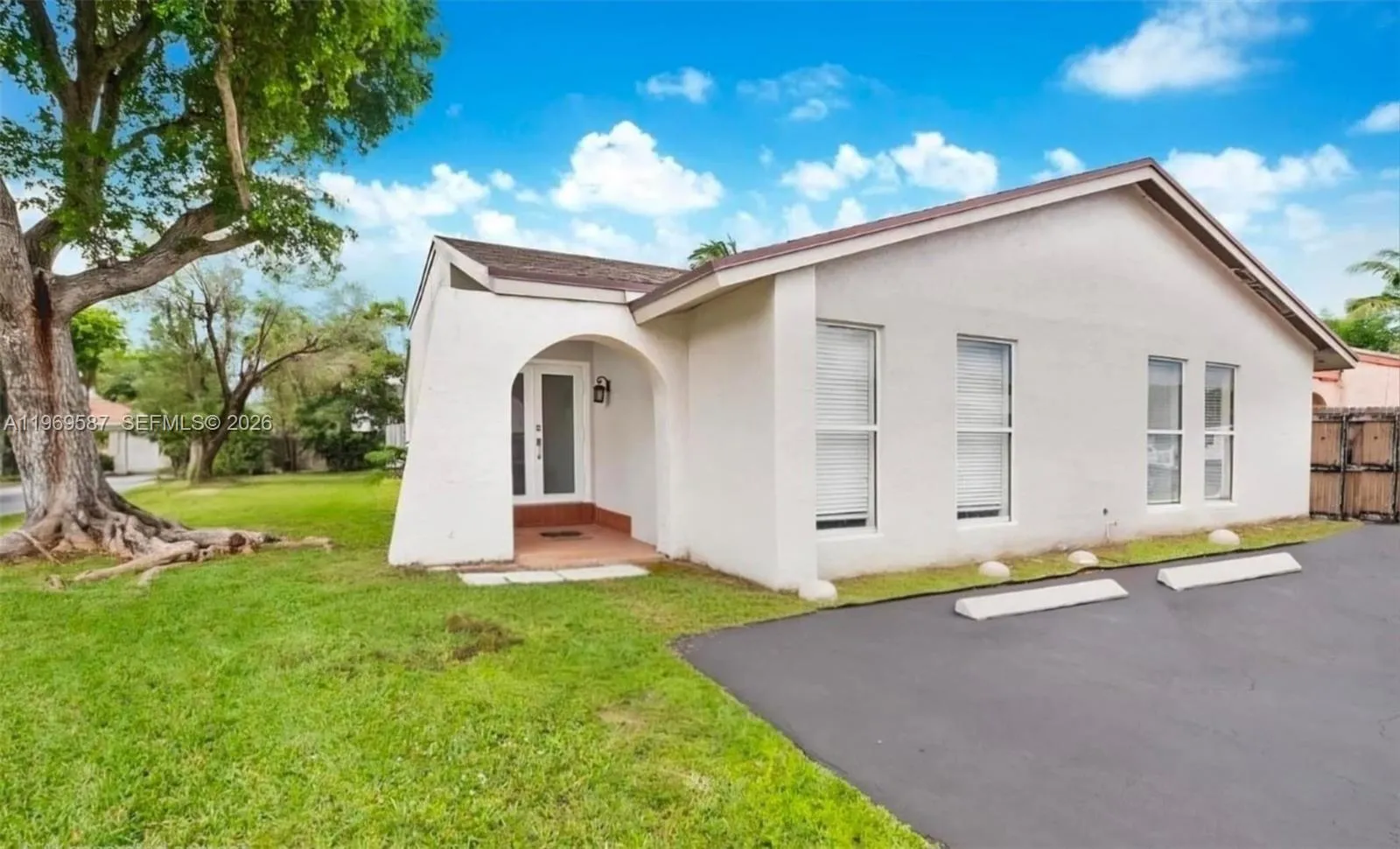 11417 Sw 35 Ln, Miami, Florida 33165, Miami, Florida 33165, 4 Bedrooms Bedrooms, ,3 BathroomsBathrooms,Residential,For Sale,11417 Sw 35 Ln, Miami, Florida 33165,A11969587 11417 Sw 35 Ln, Miami, Florida 33165, Miami, Florida 33165, 4 Bedrooms Bedrooms, ,3 BathroomsBathrooms,Residential,For Sale,11417 Sw 35 Ln, Miami, Florida 33165,A11969587