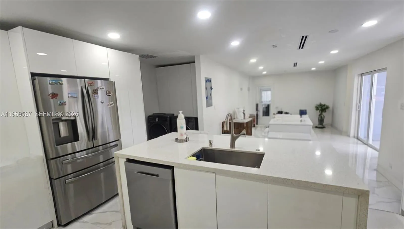 11417 Sw 35 Ln, Miami, Florida 33165, Miami, Florida 33165, 4 Bedrooms Bedrooms, ,3 BathroomsBathrooms,Residential,For Sale,11417 Sw 35 Ln, Miami, Florida 33165,A11969587