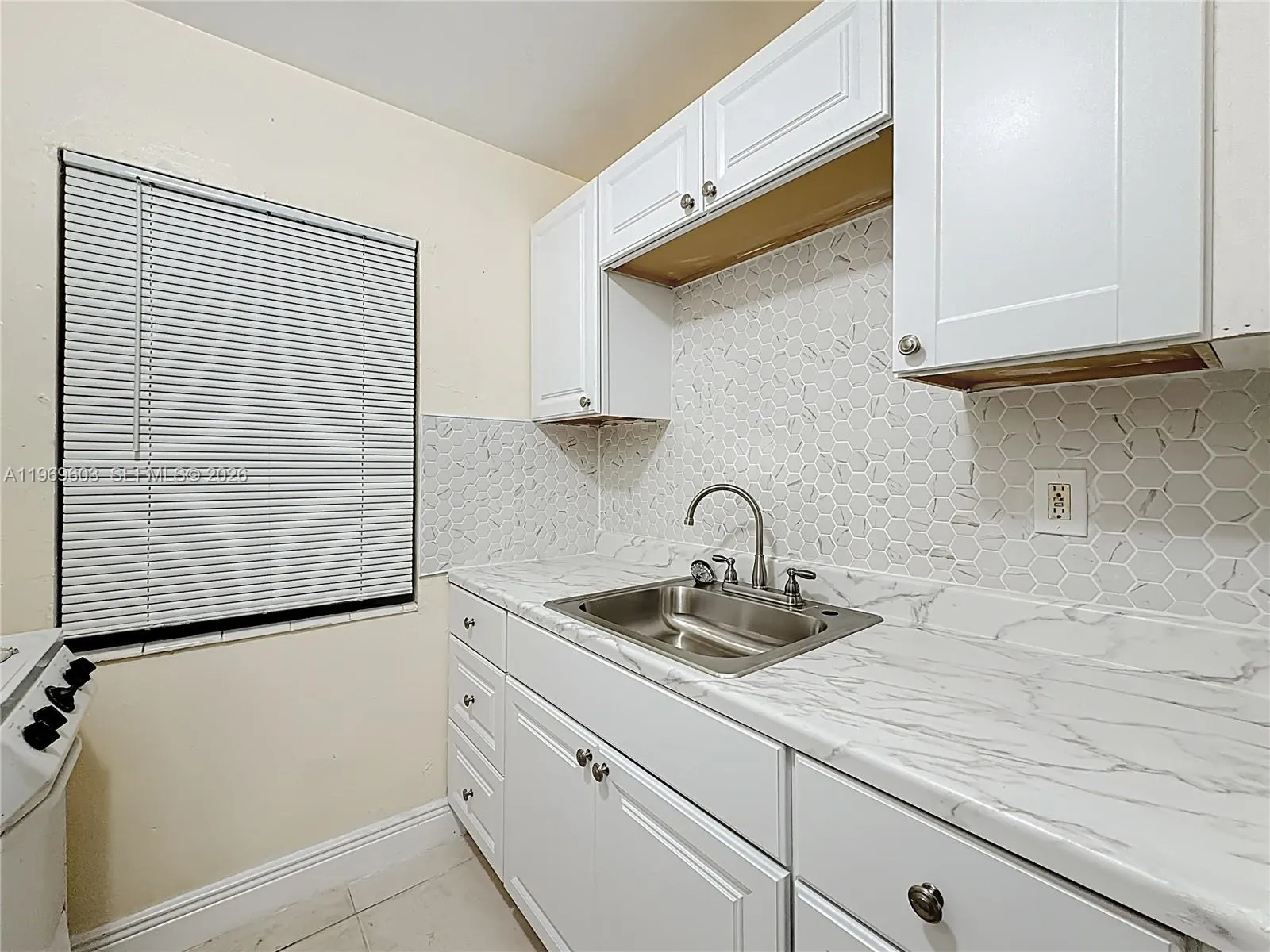 2335 Ne 172 Nd 3, North Miami Beach, Florida 33160, North Miami Beach, Florida 33160, 1 Bedroom Bedrooms, ,1 BathroomBathrooms,Residential Lease,For Rent,2335 Ne 172 Nd 3, North Miami Beach, Florida 33160,A11969603