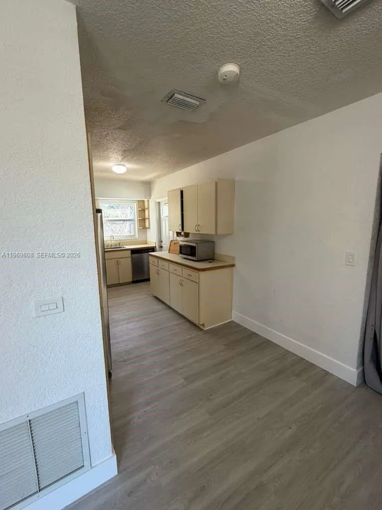 9240 Nautilus Dr 9240, Cutler Bay, Florida 33189, Cutler Bay, Florida 33189, 3 Bedrooms Bedrooms, ,2 BathroomsBathrooms,Residential Lease,For Rent,9240 Nautilus Dr 9240, Cutler Bay, Florida 33189,A11969608