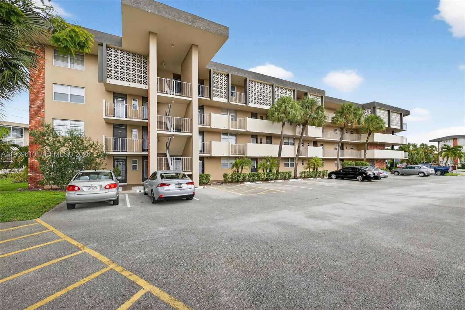 3051 Nw 46th Ave 405, Lauderdale Lakes, Florida 33, Lauderdale Lakes, Florida 33313, 1 Bedroom Bedrooms, ,1 BathroomBathrooms,Residential,For Sale,3051 Nw 46th Ave 405, Lauderdale Lakes, Florida 33,A11969610