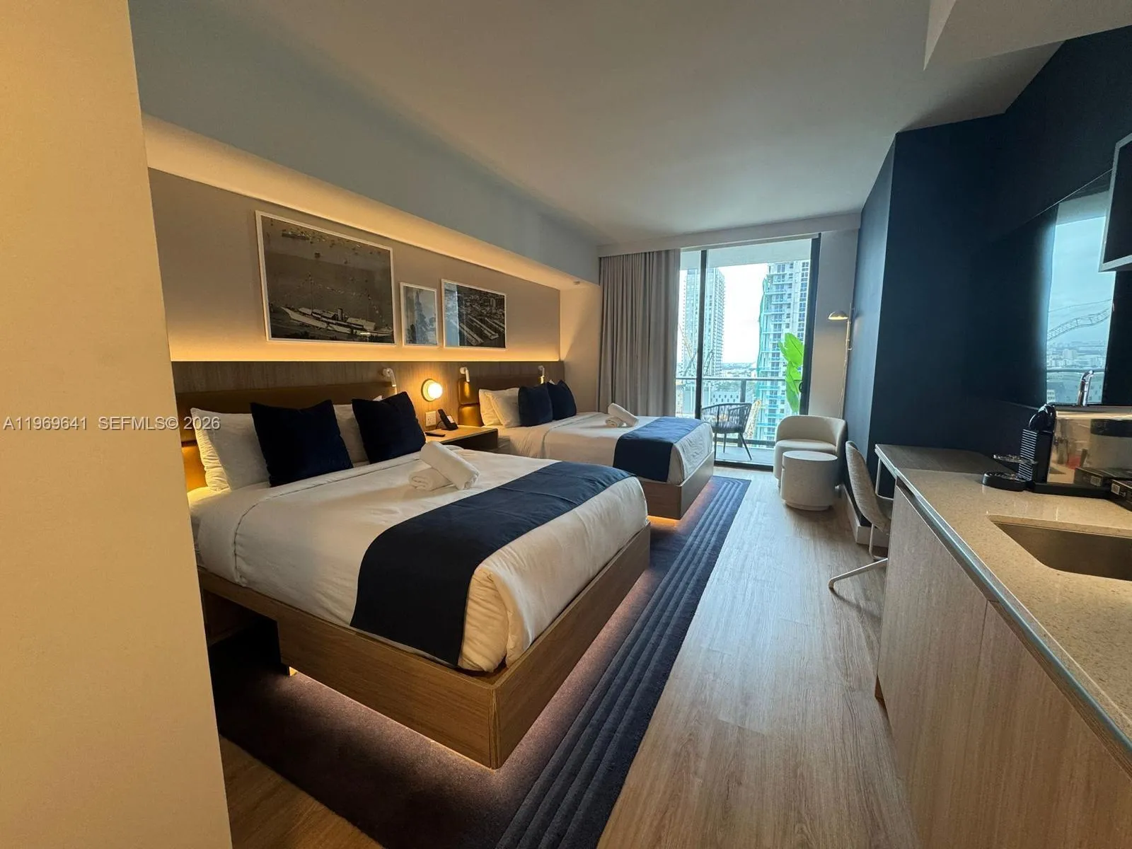 159 Ne 6th St 1806, Miami, Florida 33132, Miami, Florida 33132, ,1 BathroomBathrooms,Residential,For Sale,159 Ne 6th St 1806, Miami, Florida 33132,A11969641