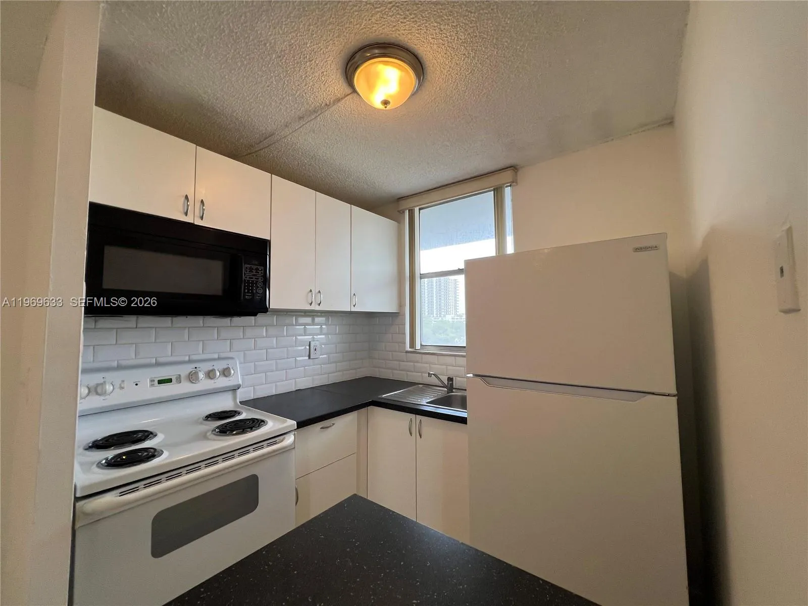 1801 S Treasure Dr 504, North Bay Village, Florida, North Bay Village, Florida 33141, 1 Bedroom Bedrooms, ,1 BathroomBathrooms,Residential Lease,For Rent,1801 S Treasure Dr 504, North Bay Village, Florida,A11969633