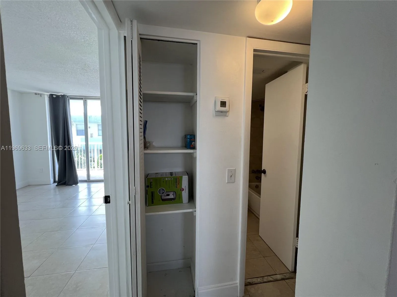1801 S Treasure Dr 504, North Bay Village, Florida, North Bay Village, Florida 33141, 1 Bedroom Bedrooms, ,1 BathroomBathrooms,Residential Lease,For Rent,1801 S Treasure Dr 504, North Bay Village, Florida,A11969633