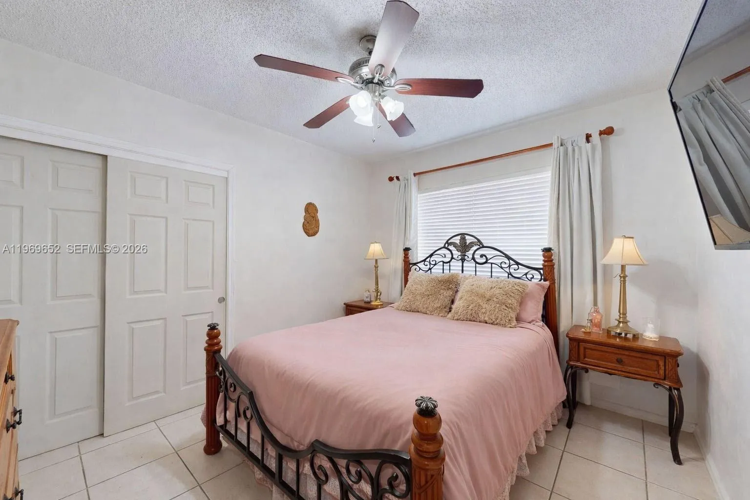 1611 Sw 21st St, Miami, Florida 33145, Miami, Florida 33145, 5 Bedrooms Bedrooms, ,3 BathroomsBathrooms,Residential,For Sale,1611 Sw 21st St, Miami, Florida 33145,A11969652