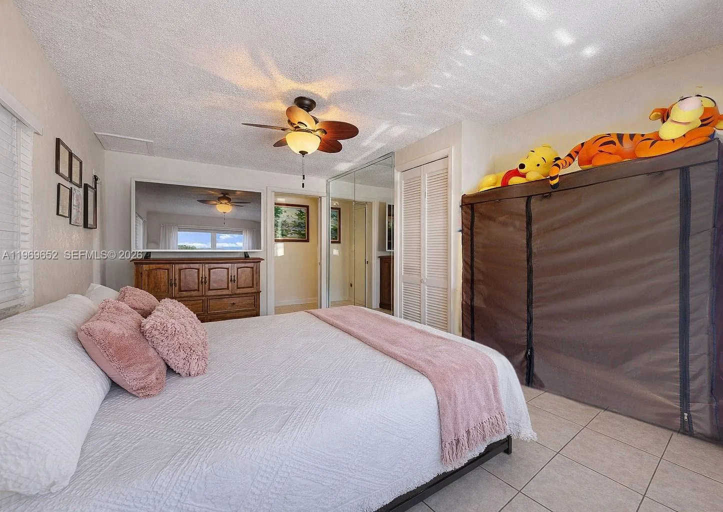 1611 Sw 21st St, Miami, Florida 33145, Miami, Florida 33145, 5 Bedrooms Bedrooms, ,3 BathroomsBathrooms,Residential,For Sale,1611 Sw 21st St, Miami, Florida 33145,A11969652