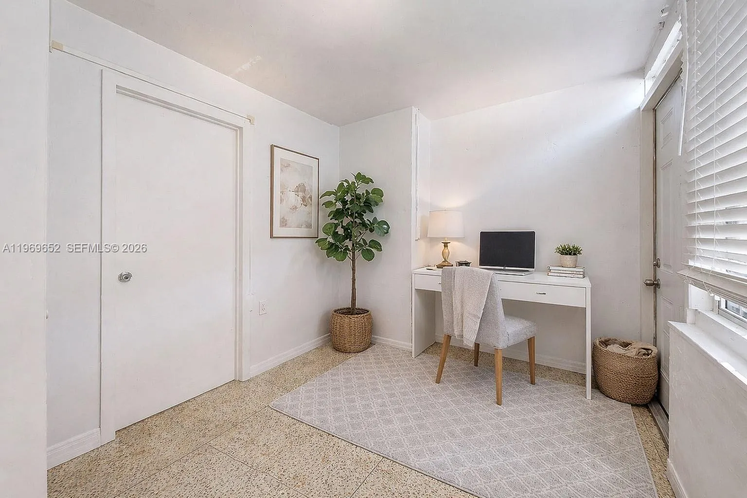 1611 Sw 21st St, Miami, Florida 33145, Miami, Florida 33145, 5 Bedrooms Bedrooms, ,3 BathroomsBathrooms,Residential,For Sale,1611 Sw 21st St, Miami, Florida 33145,A11969652