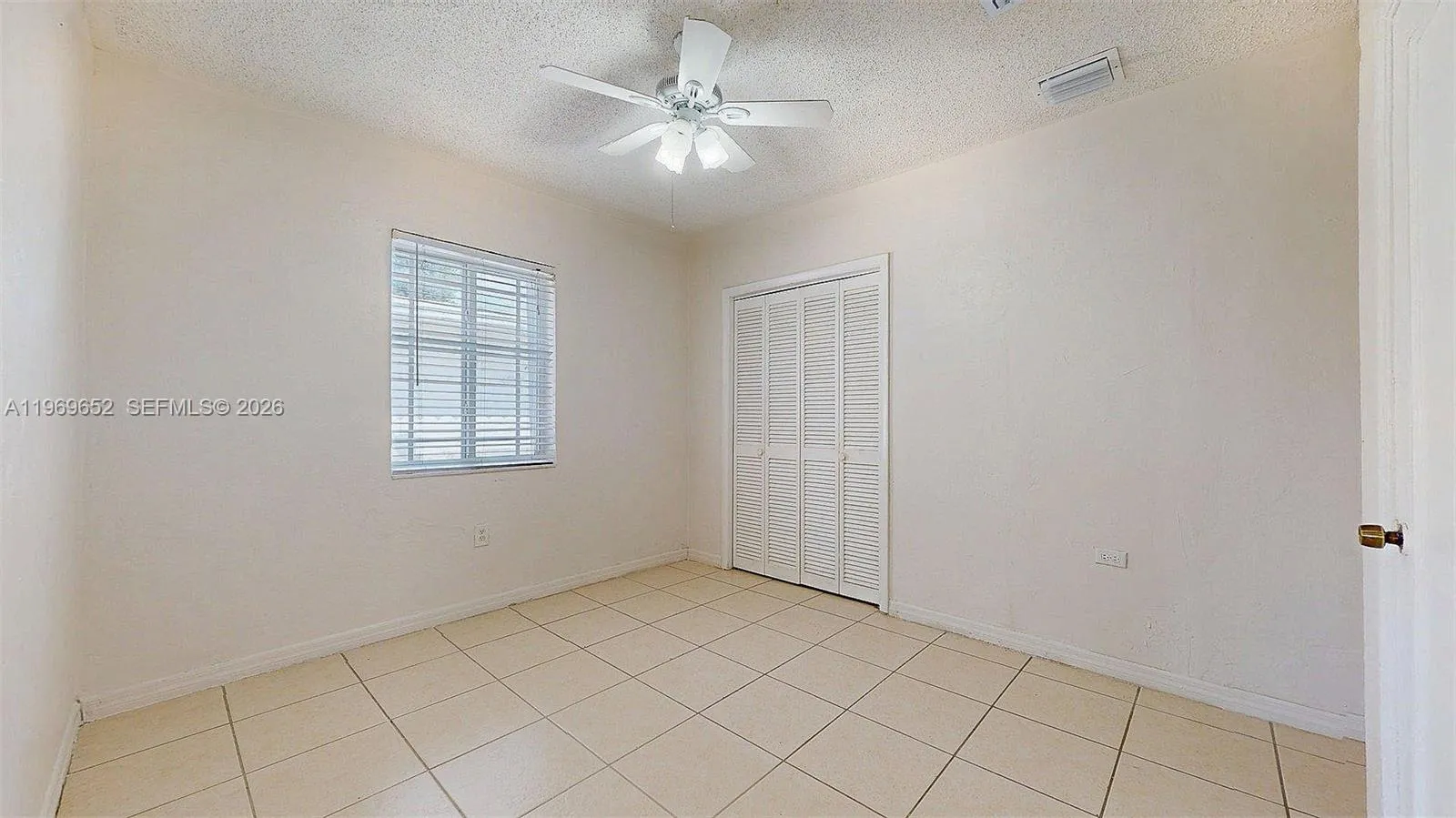 1611 Sw 21st St, Miami, Florida 33145, Miami, Florida 33145, 5 Bedrooms Bedrooms, ,3 BathroomsBathrooms,Residential,For Sale,1611 Sw 21st St, Miami, Florida 33145,A11969652