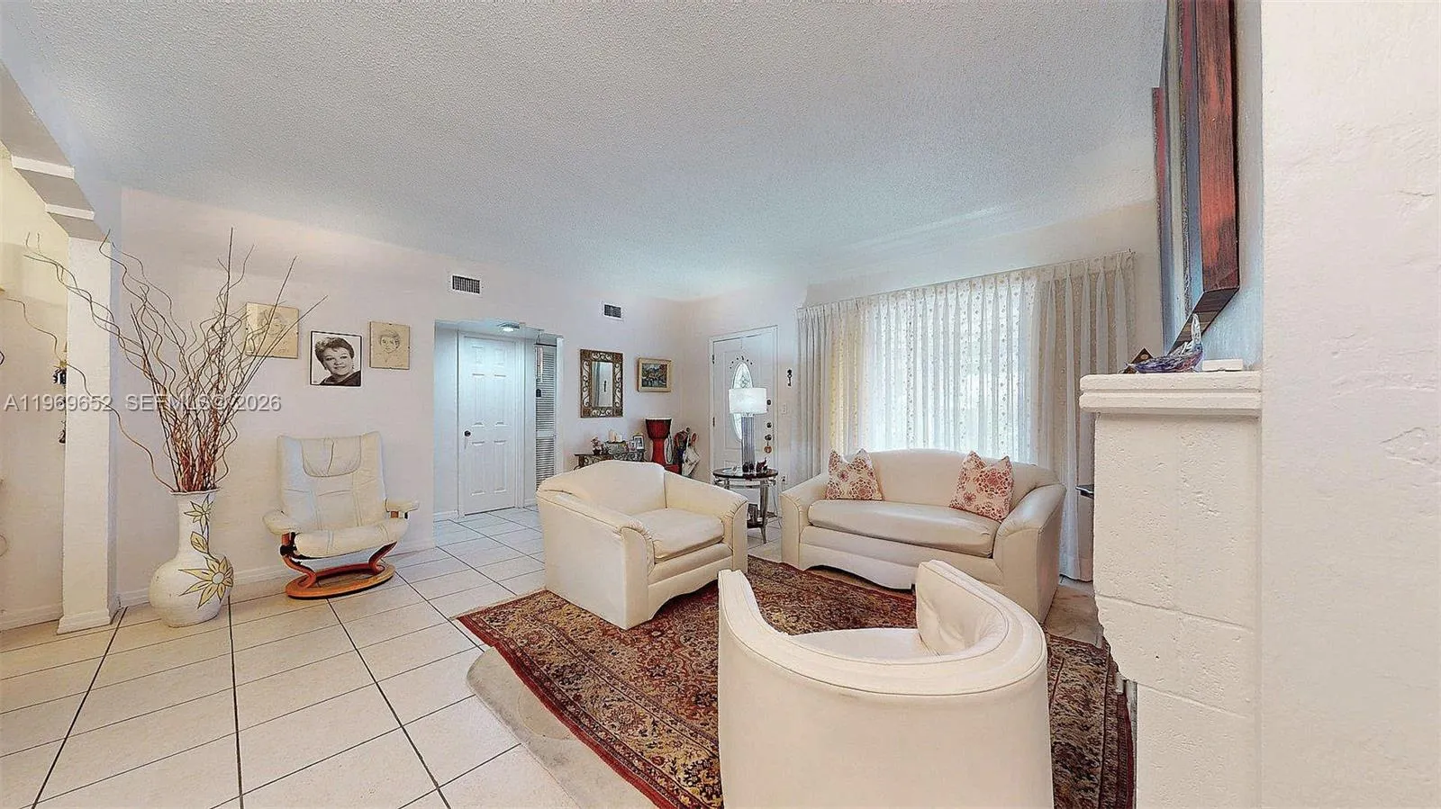 1611 Sw 21st St, Miami, Florida 33145, Miami, Florida 33145, 5 Bedrooms Bedrooms, ,3 BathroomsBathrooms,Residential,For Sale,1611 Sw 21st St, Miami, Florida 33145,A11969652