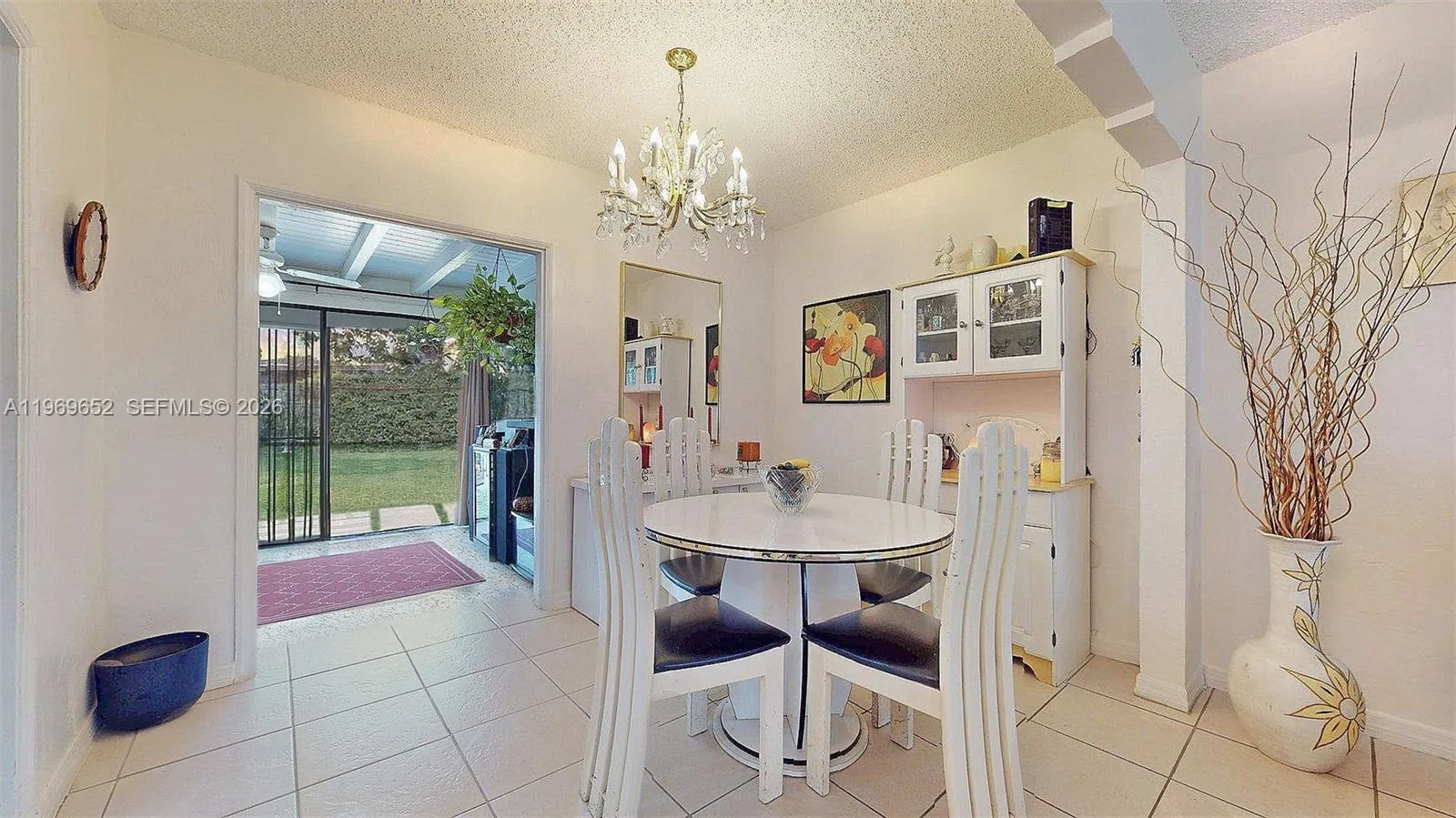 1611 Sw 21st St, Miami, Florida 33145, Miami, Florida 33145, 5 Bedrooms Bedrooms, ,3 BathroomsBathrooms,Residential,For Sale,1611 Sw 21st St, Miami, Florida 33145,A11969652