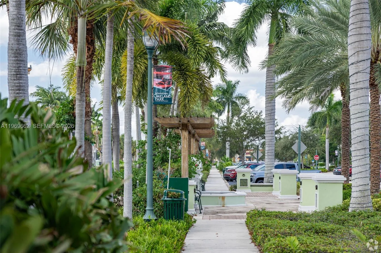 433 Nw 40th Ct 1, Oakland Park, Florida 33309, Oakland Park, Florida 33309, 3 Bedrooms Bedrooms, ,2 BathroomsBathrooms,Residential,For Sale,433 Nw 40th Ct 1, Oakland Park, Florida 33309,A11969662