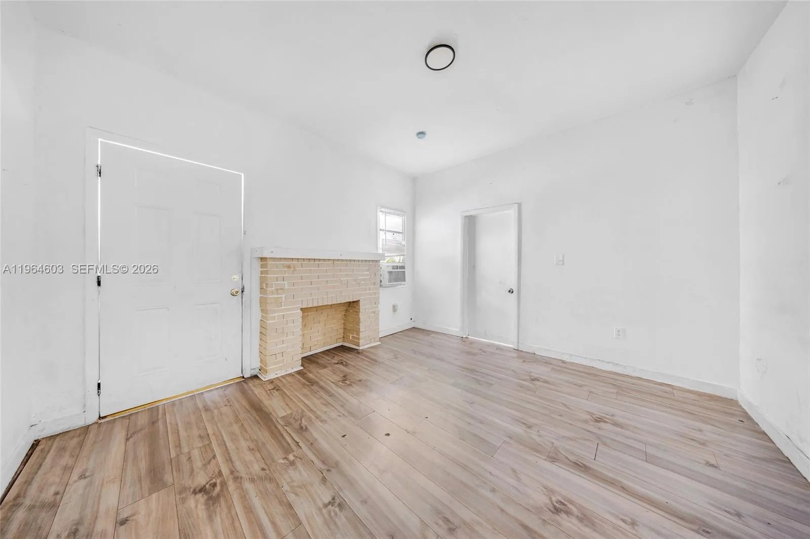 1342 Nw 1st St, Miami, Florida 33125, Miami, Florida 33125, ,Residential Income,For Sale,1342 Nw 1st St, Miami, Florida 33125,A11964603