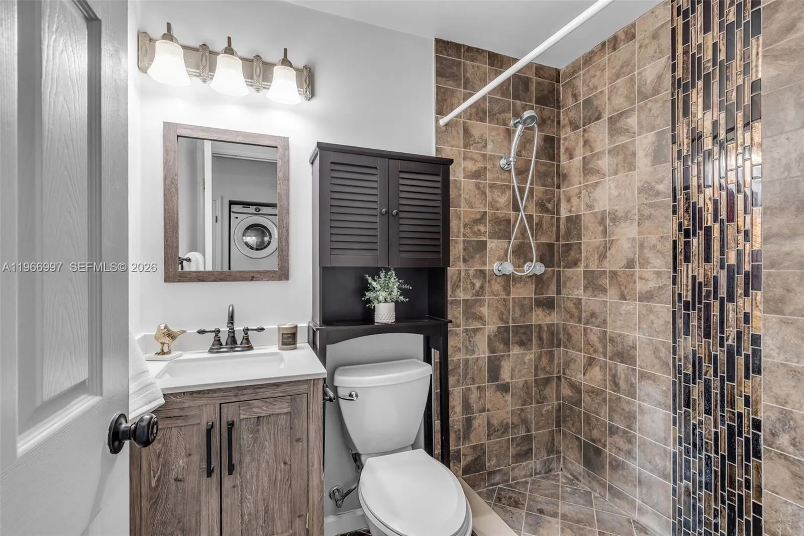 411 N 61st Ave, Hollywood, Florida 33024, Hollywood, Florida 33024, 4 Bedrooms Bedrooms, ,3 BathroomsBathrooms,Residential,For Sale,411 N 61st Ave, Hollywood, Florida 33024,A11966997