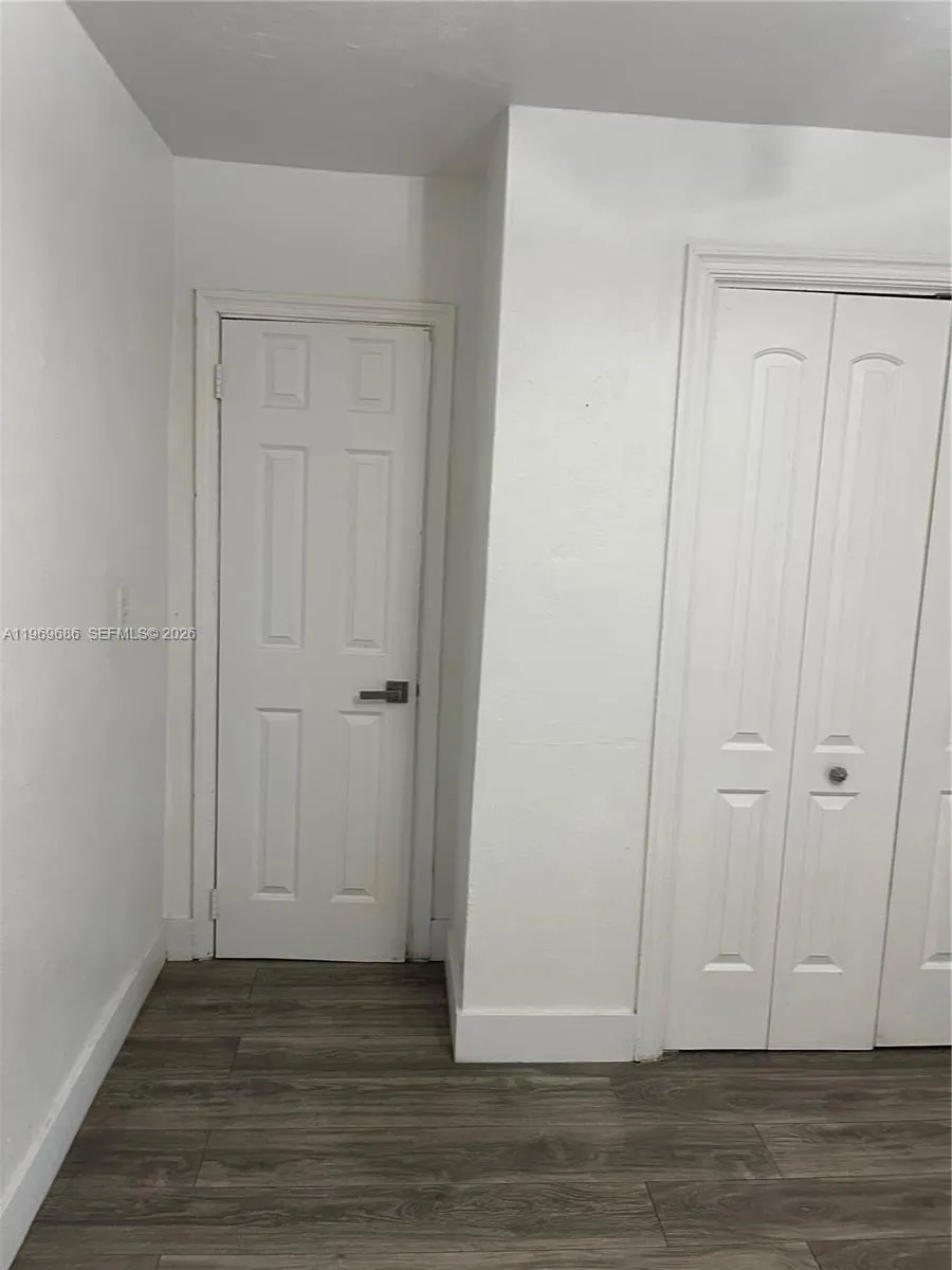 1999 Nw 2nd St 1, Miami, Florida 33125, Miami, Florida 33125, 2 Bedrooms Bedrooms, ,1 BathroomBathrooms,Residential Lease,For Rent,1999 Nw 2nd St 1, Miami, Florida 33125,A11969686