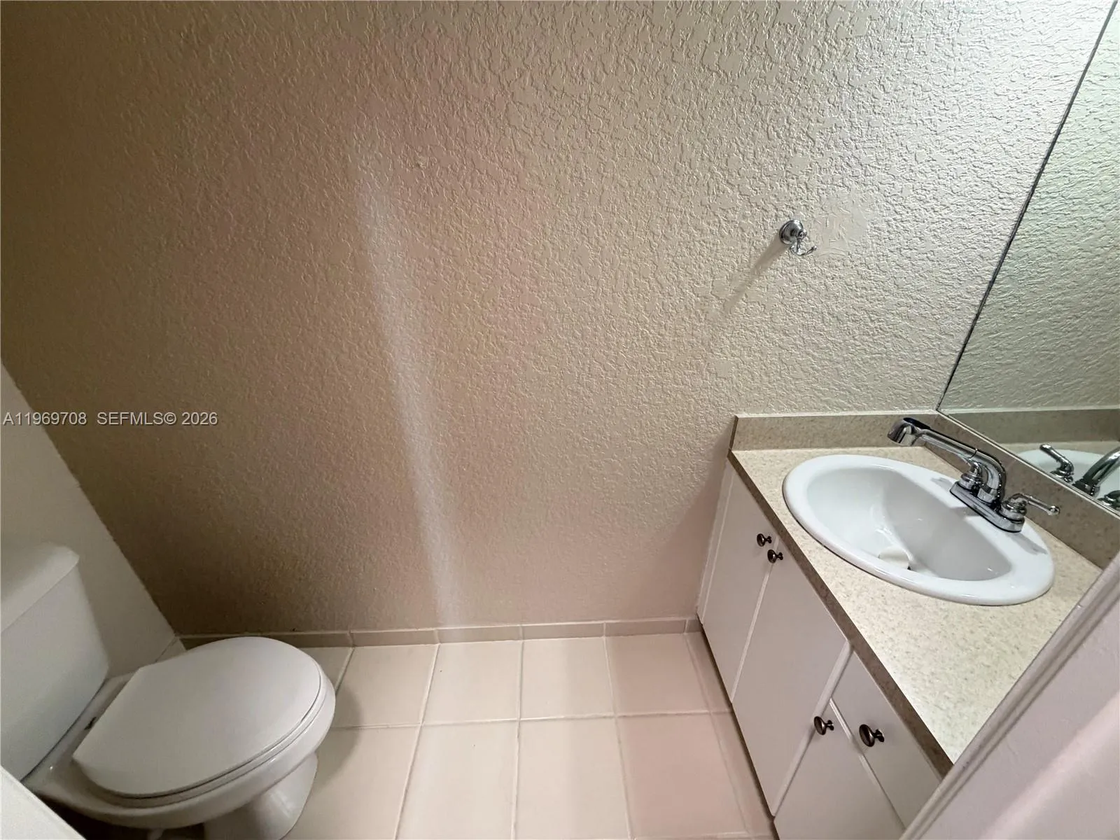 1958 Se 24th Ter, Homestead, Florida 33035, Homestead, Florida 33035, 2 Bedrooms Bedrooms, ,2 BathroomsBathrooms,Residential,For Sale,1958 Se 24th Ter, Homestead, Florida 33035,A11969708