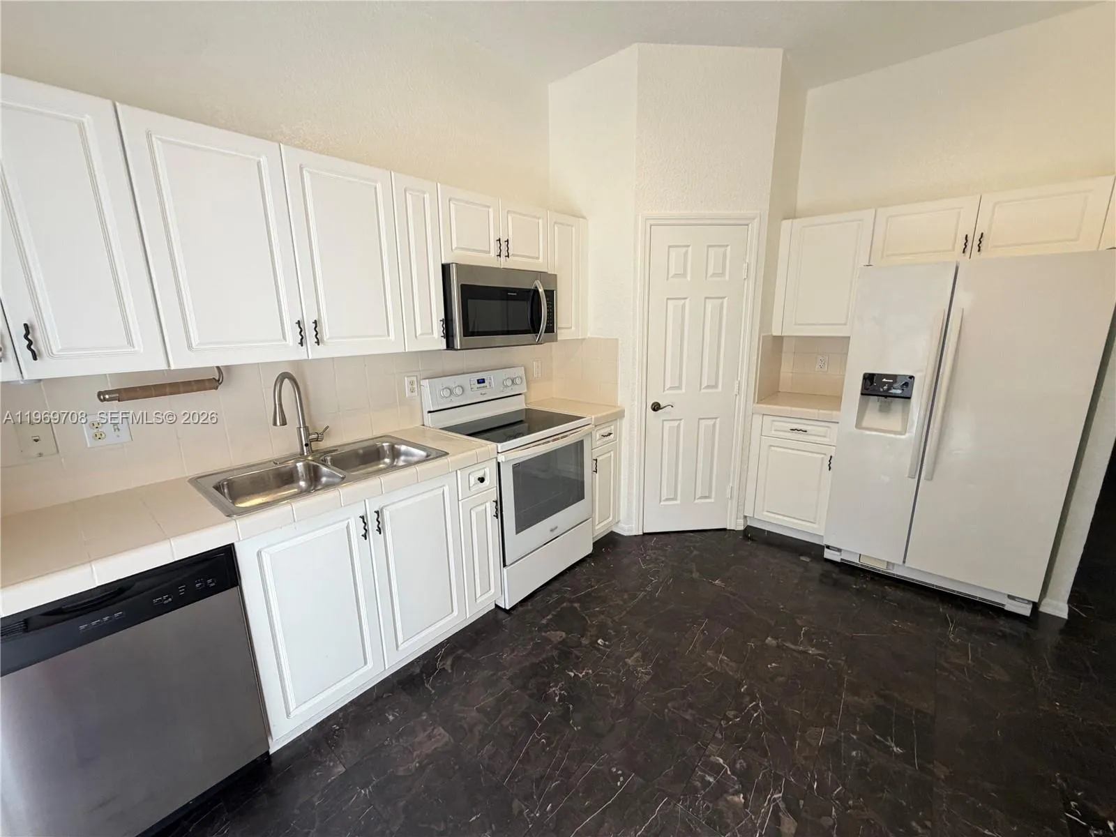 1958 Se 24th Ter, Homestead, Florida 33035, Homestead, Florida 33035, 2 Bedrooms Bedrooms, ,2 BathroomsBathrooms,Residential,For Sale,1958 Se 24th Ter, Homestead, Florida 33035,A11969708