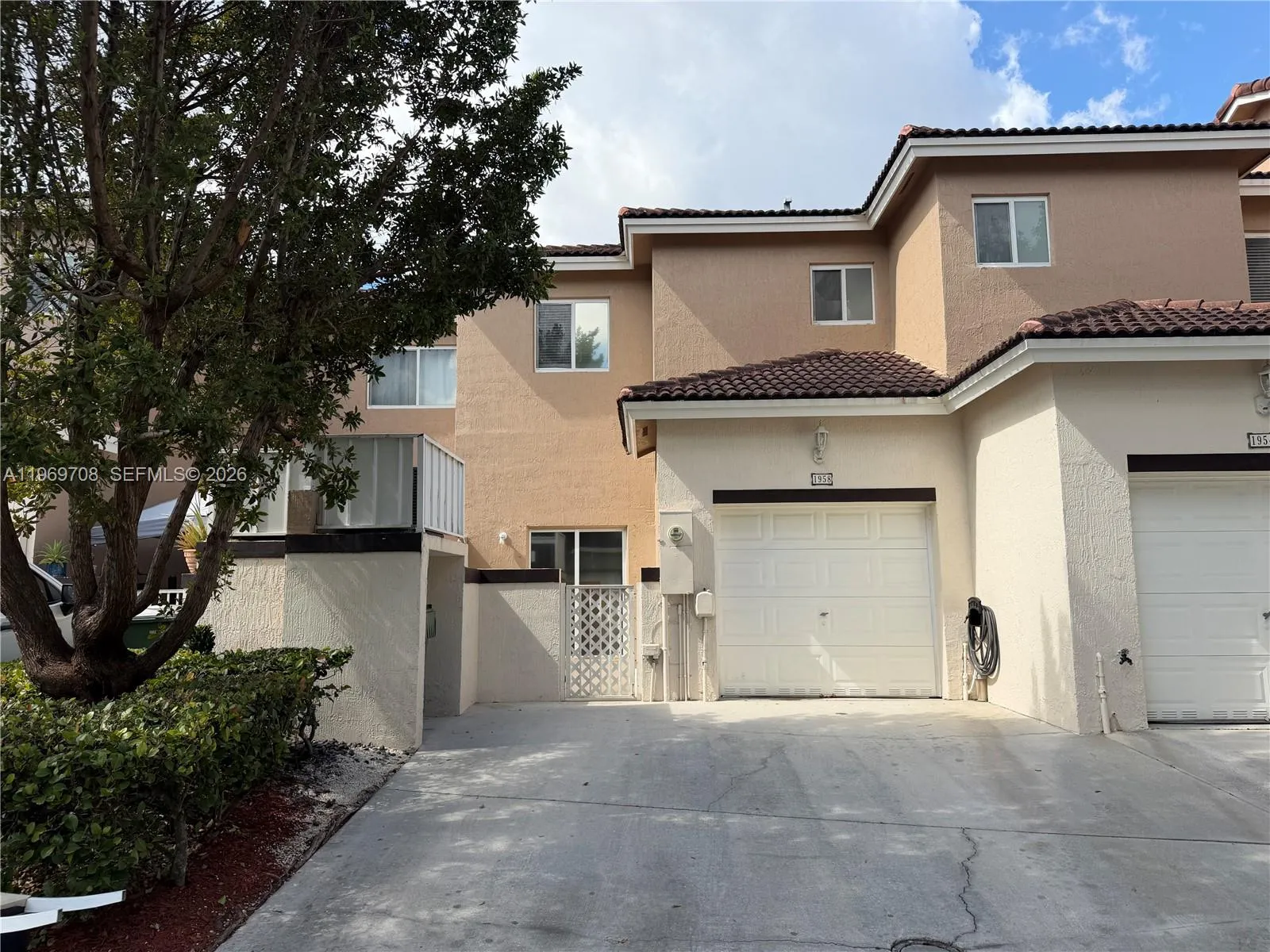 1958 Se 24th Ter, Homestead, Florida 33035, Homestead, Florida 33035, 2 Bedrooms Bedrooms, ,2 BathroomsBathrooms,Residential,For Sale,1958 Se 24th Ter, Homestead, Florida 33035,A11969708