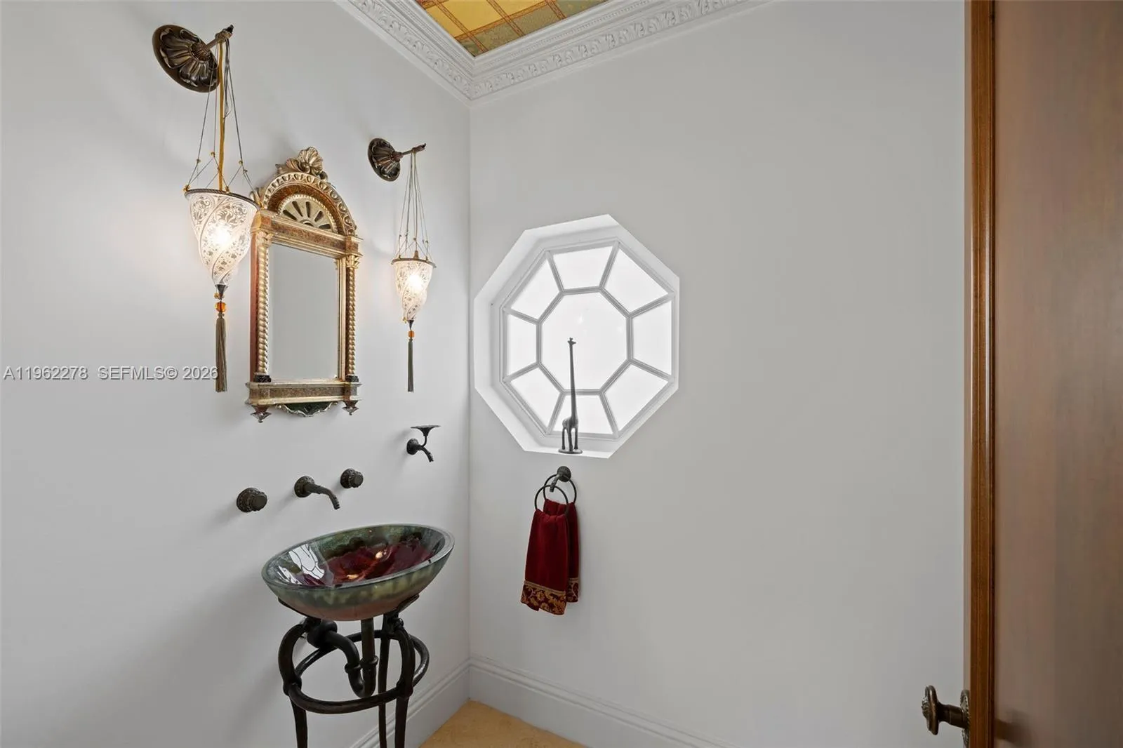 Main level powder​​‌​​​​‌​​‌‌​‌‌​​​‌‌​‌​‌​‌​​​‌​​ bathroom