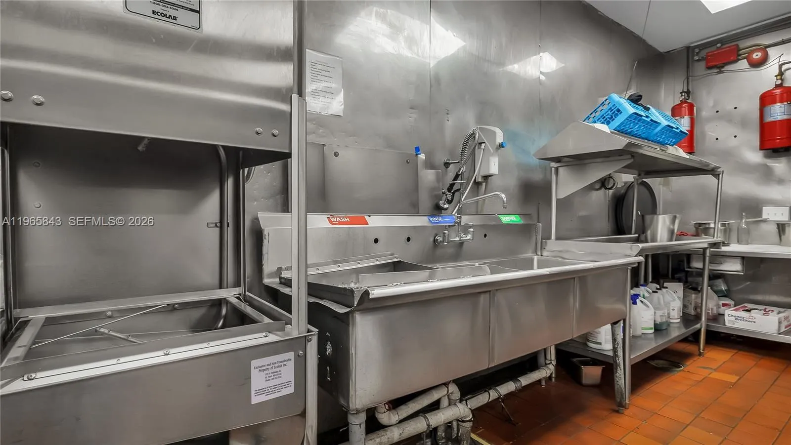 2220 N University Dr, Sunrise, Florida 33322, Sunrise, Florida 33322, ,Commercial Sale,For Sale,2220 N University Dr, Sunrise, Florida 33322,A11965843