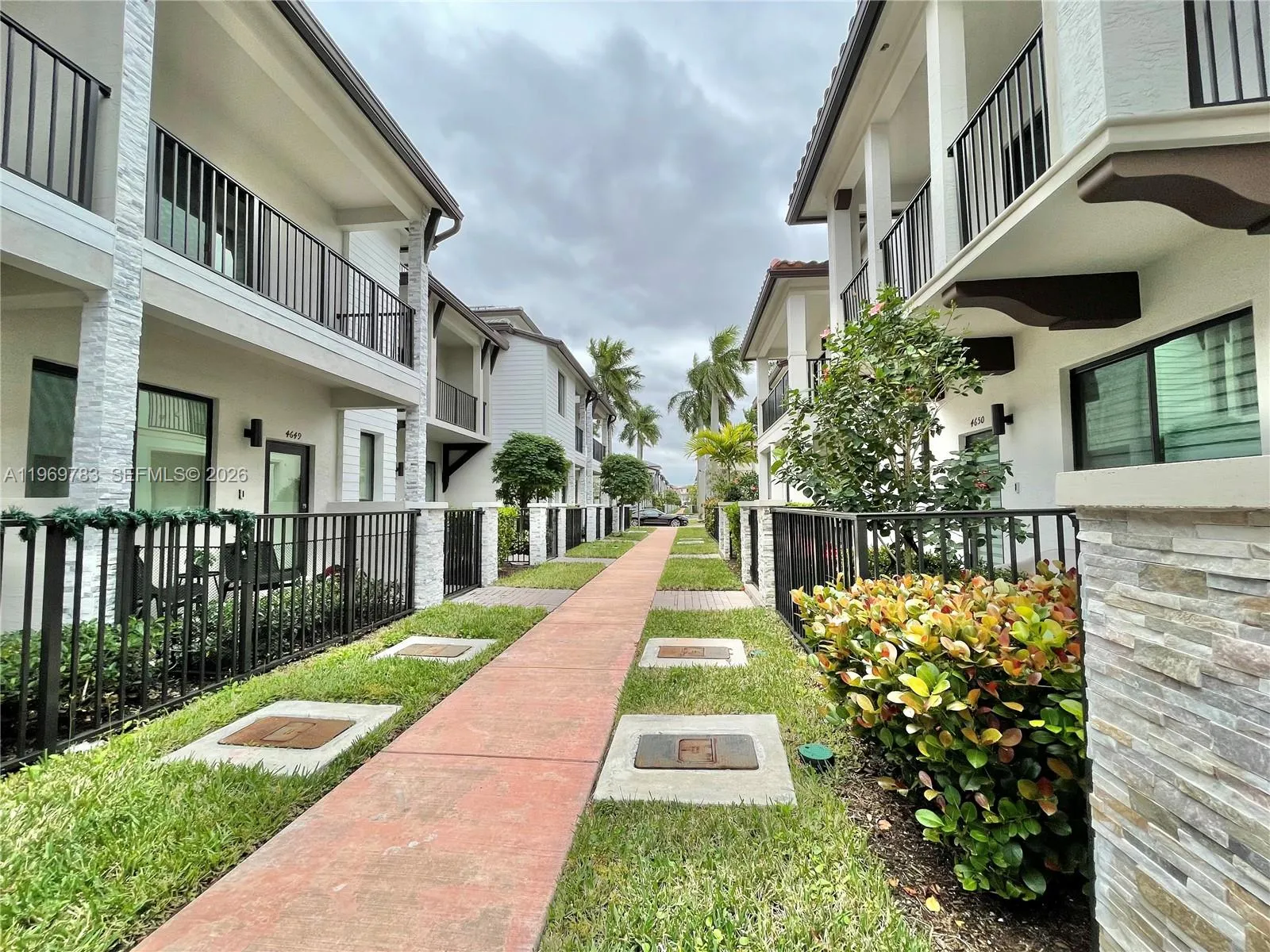 4654 Nw 83rd Pkwy 4654, Doral, Florida 33166, Doral, Florida 33166, 3 Bedrooms Bedrooms, ,2 BathroomsBathrooms,Residential Lease,For Rent,4654 Nw 83rd Pkwy 4654, Doral, Florida 33166,A11969783