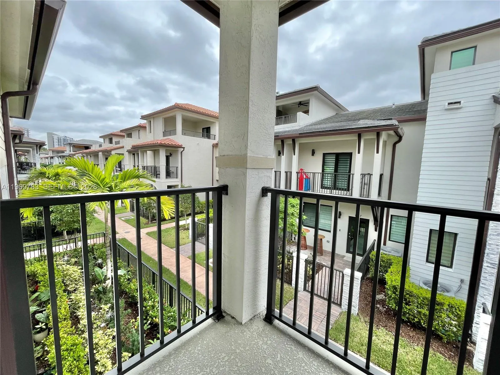 4654 Nw 83rd Pkwy 4654, Doral, Florida 33166, Doral, Florida 33166, 3 Bedrooms Bedrooms, ,2 BathroomsBathrooms,Residential Lease,For Rent,4654 Nw 83rd Pkwy 4654, Doral, Florida 33166,A11969783