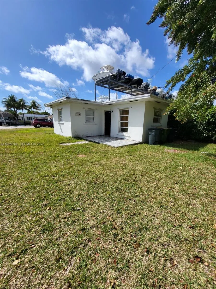 1998 Ne 135th St 1994, North Miami, Florida 33181, North Miami, Florida 33181, 1 Bedroom Bedrooms, ,1 BathroomBathrooms,Residential Lease,For Rent,1998 Ne 135th St 1994, North Miami, Florida 33181,A11969782