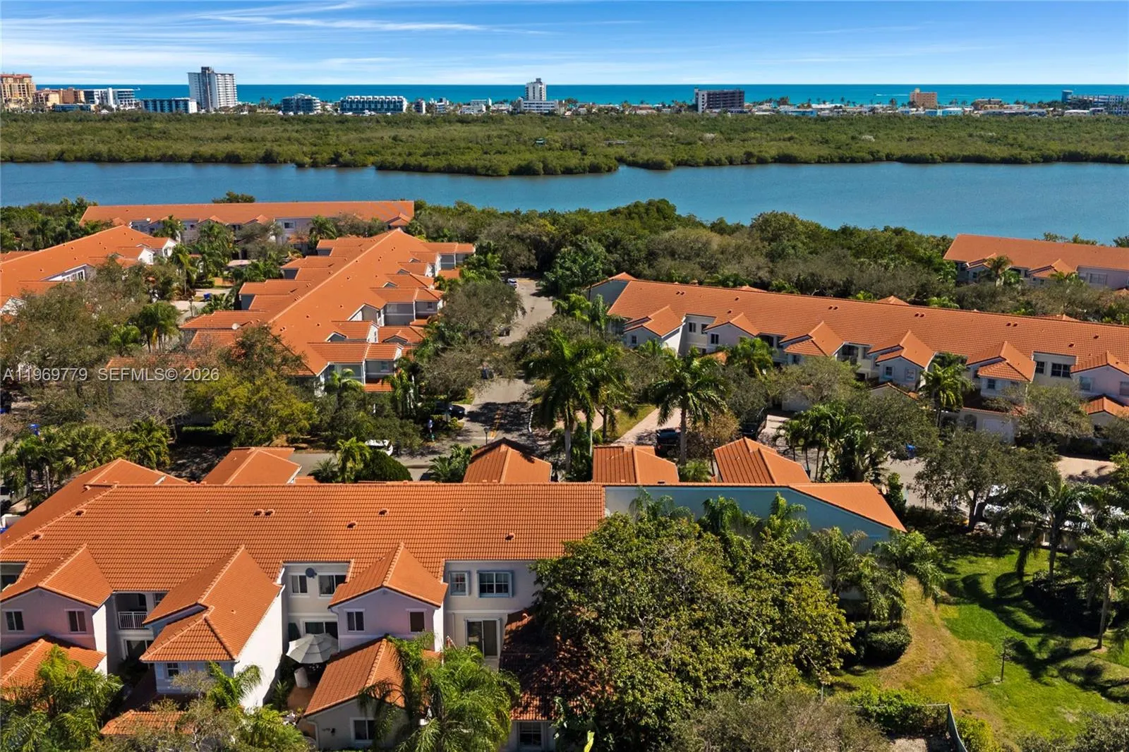 1690 Yellowheart Way, Hollywood, Florida 33019, Hollywood, Florida 33019, 3 Bedrooms Bedrooms, ,2 BathroomsBathrooms,Residential,For Sale,1690 Yellowheart Way, Hollywood, Florida 33019,A11969779