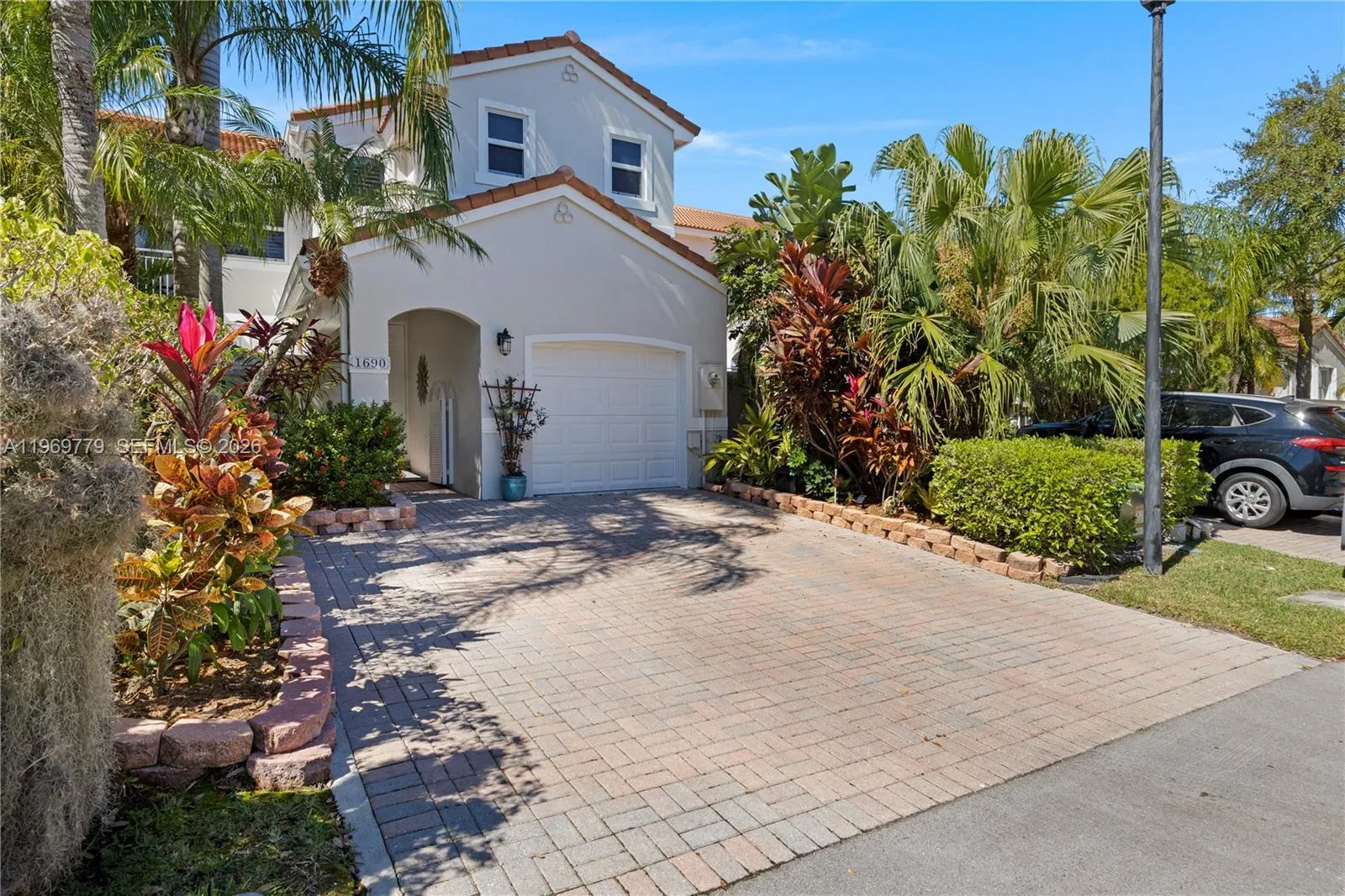 1690 Yellowheart Way, Hollywood, Florida 33019, Hollywood, Florida 33019, 3 Bedrooms Bedrooms, ,2 BathroomsBathrooms,Residential,For Sale,1690 Yellowheart Way, Hollywood, Florida 33019,A11969779