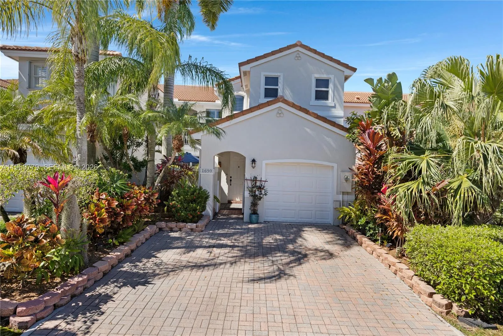 1690 Yellowheart Way, Hollywood, Florida 33019, Hollywood, Florida 33019, 3 Bedrooms Bedrooms, ,2 BathroomsBathrooms,Residential,For Sale,1690 Yellowheart Way, Hollywood, Florida 33019,A11969779