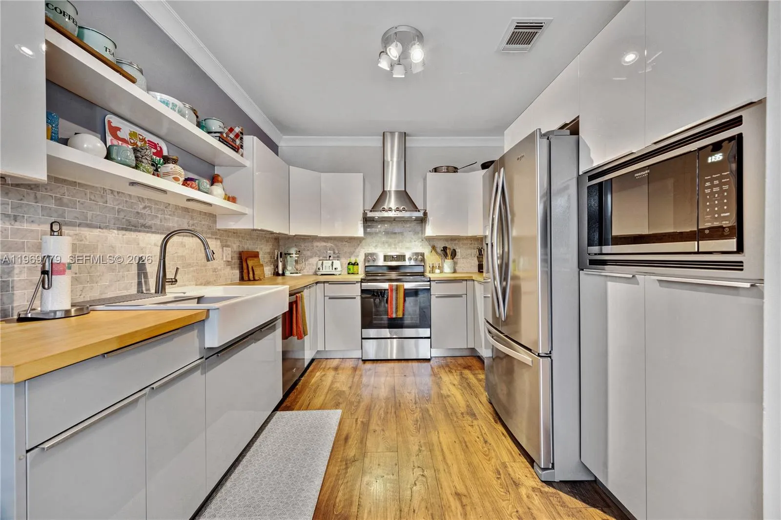 1690 Yellowheart Way, Hollywood, Florida 33019, Hollywood, Florida 33019, 3 Bedrooms Bedrooms, ,2 BathroomsBathrooms,Residential,For Sale,1690 Yellowheart Way, Hollywood, Florida 33019,A11969779