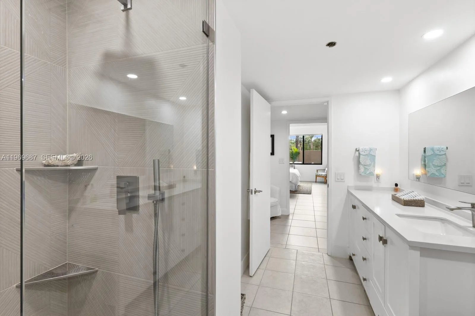 151 Crandon Blvd 127, Key Biscayne, Florida 33149, Key Biscayne, Florida 33149, 1 Bedroom Bedrooms, ,1 BathroomBathrooms,Residential,For Sale,151 Crandon Blvd 127, Key Biscayne, Florida 33149,A11969687