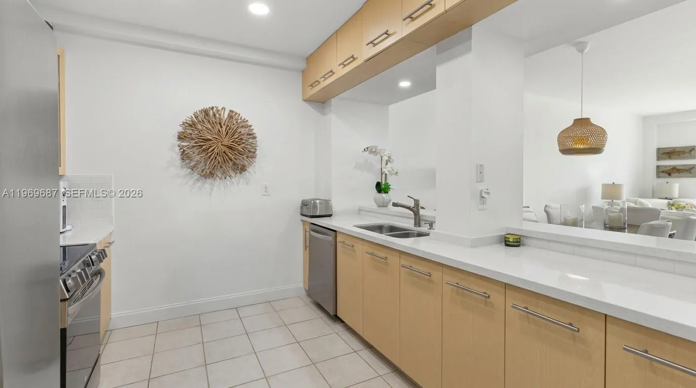 151 Crandon Blvd 127, Key Biscayne, Florida 33149, Key Biscayne, Florida 33149, 1 Bedroom Bedrooms, ,1 BathroomBathrooms,Residential,For Sale,151 Crandon Blvd 127, Key Biscayne, Florida 33149,A11969687