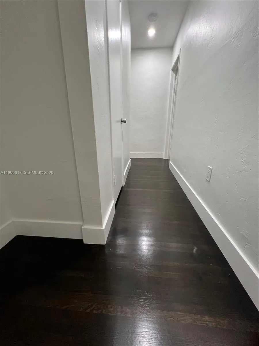 620 Jefferson Ave 4, Miami Beach, Florida 33139, Miami Beach, Florida 33139, 2 Bedrooms Bedrooms, ,1 BathroomBathrooms,Residential Lease,For Rent,620 Jefferson Ave 4, Miami Beach, Florida 33139,A11969817