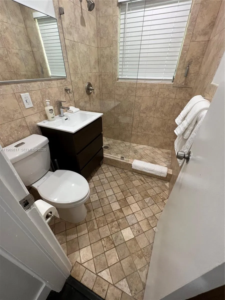 620 Jefferson Ave 4, Miami Beach, Florida 33139, Miami Beach, Florida 33139, 2 Bedrooms Bedrooms, ,1 BathroomBathrooms,Residential Lease,For Rent,620 Jefferson Ave 4, Miami Beach, Florida 33139,A11969817