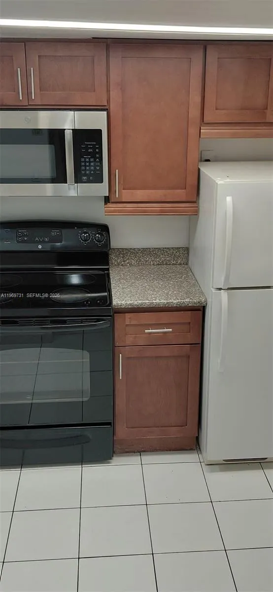 140 Nw 87th Ave G219, Miami, Florida 33172, Miami, Florida 33172, 1 Bedroom Bedrooms, ,1 BathroomBathrooms,Residential Lease,For Rent,140 Nw 87th Ave G219, Miami, Florida 33172,A11969731