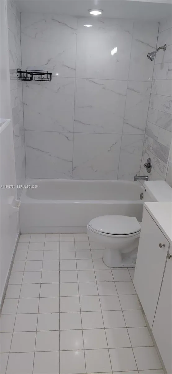 140 Nw 87th Ave G219, Miami, Florida 33172, Miami, Florida 33172, 1 Bedroom Bedrooms, ,1 BathroomBathrooms,Residential Lease,For Rent,140 Nw 87th Ave G219, Miami, Florida 33172,A11969731