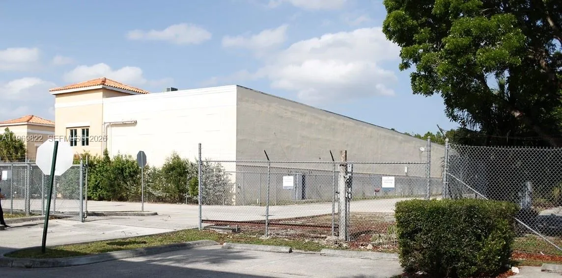 12605 Sw 134th Ct, Miami, Florida 33186, Miami, Florida 33186, ,Commercial Lease,For Rent,12605 Sw 134th Ct, Miami, Florida 33186,A11969822