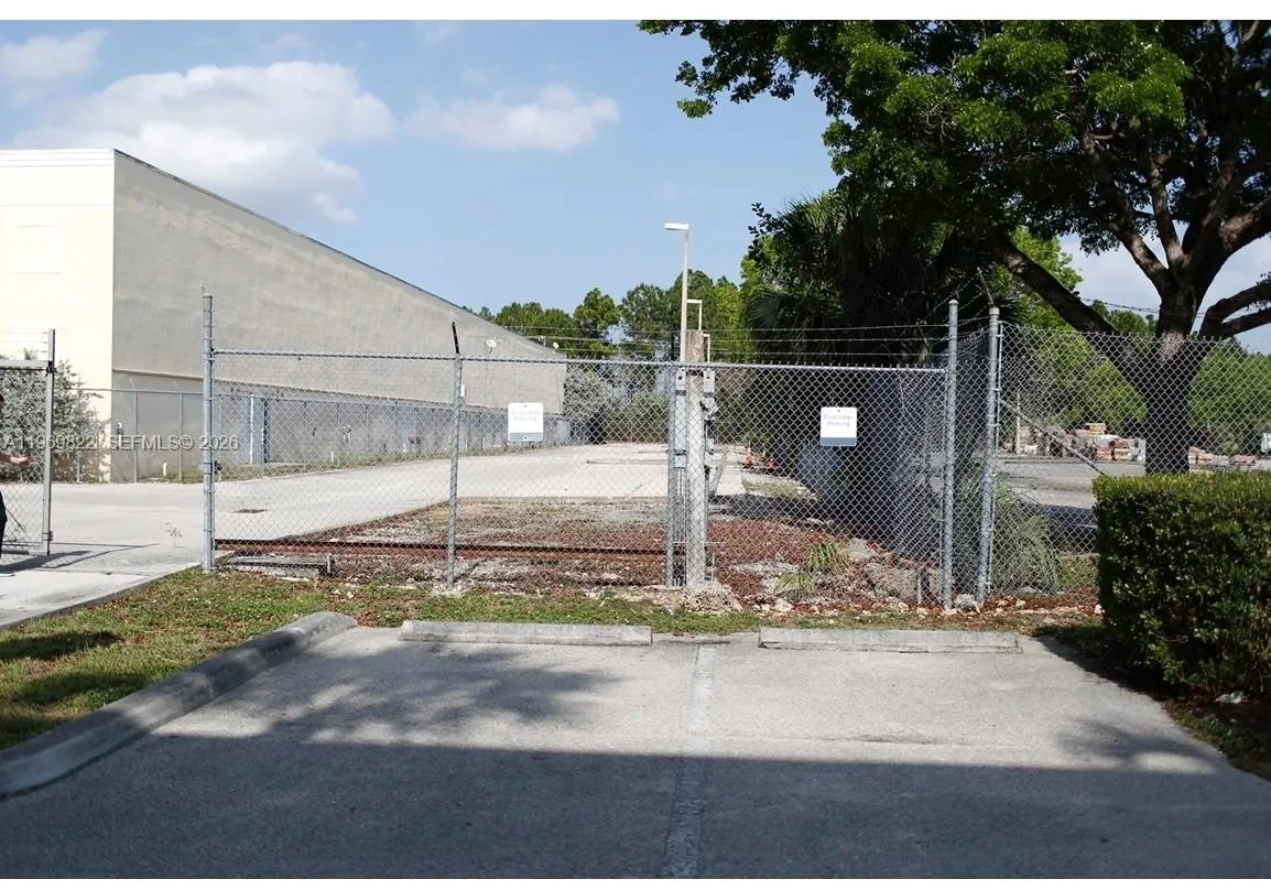 12605 Sw 134th Ct, Miami, Florida 33186, Miami, Florida 33186, ,Commercial Lease,For Rent,12605 Sw 134th Ct, Miami, Florida 33186,A11969822