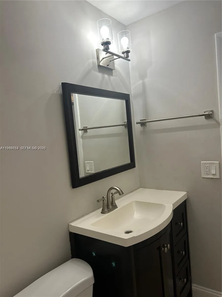 3216 Coral Ridge Dr 3216, Coral Springs, Florida 3, Coral Springs, Florida 33065, 2 Bedrooms Bedrooms, ,2 BathroomsBathrooms,Residential Lease,For Rent,3216 Coral Ridge Dr 3216, Coral Springs, Florida 3,A11969833